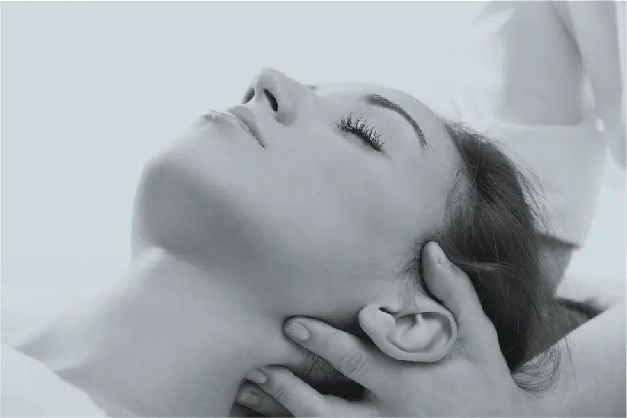 Aesthetic treatment at Lymphyx